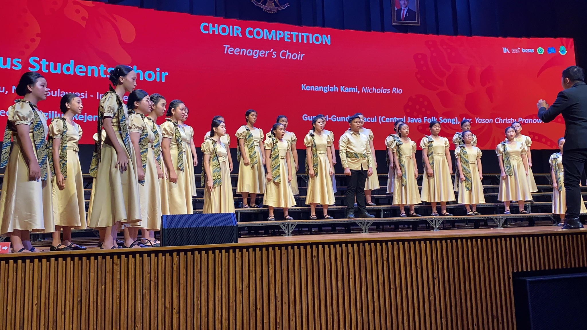 558712503_2571137179954310_282406259942483292_n