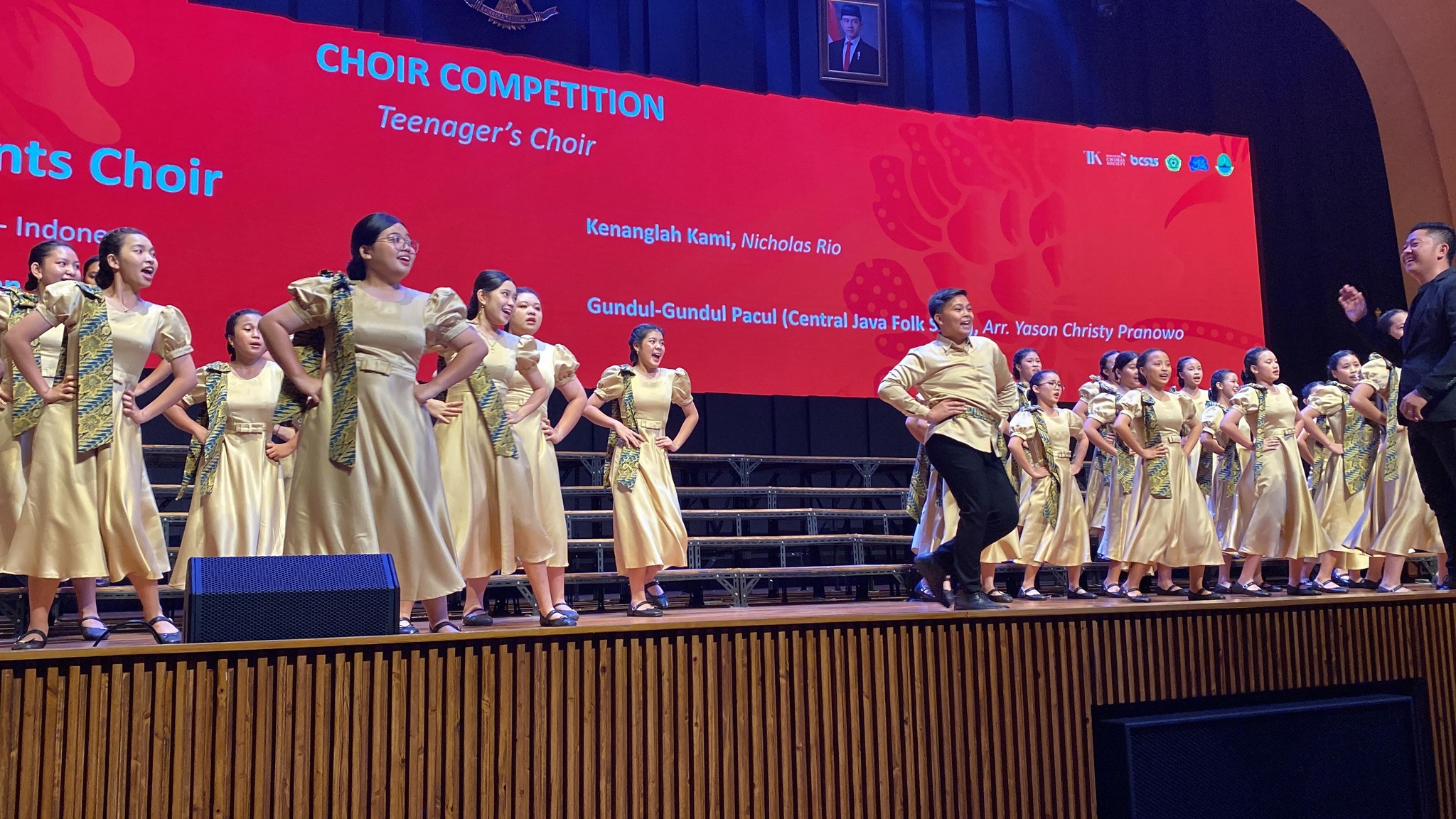 559605301_2571136613287700_6737851383447973226_n